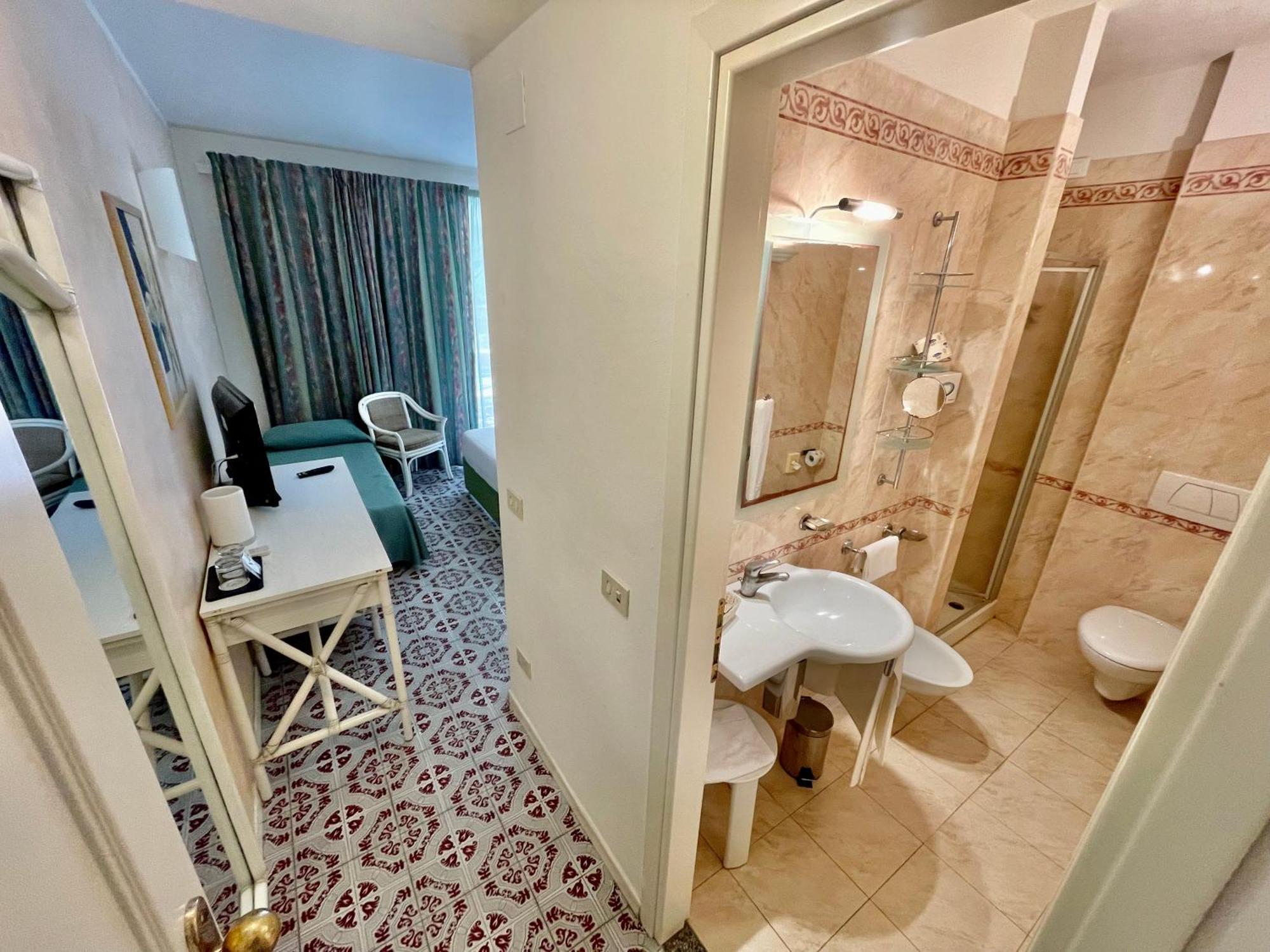 Hotel Meridiana Marina di Campo Zimmer foto